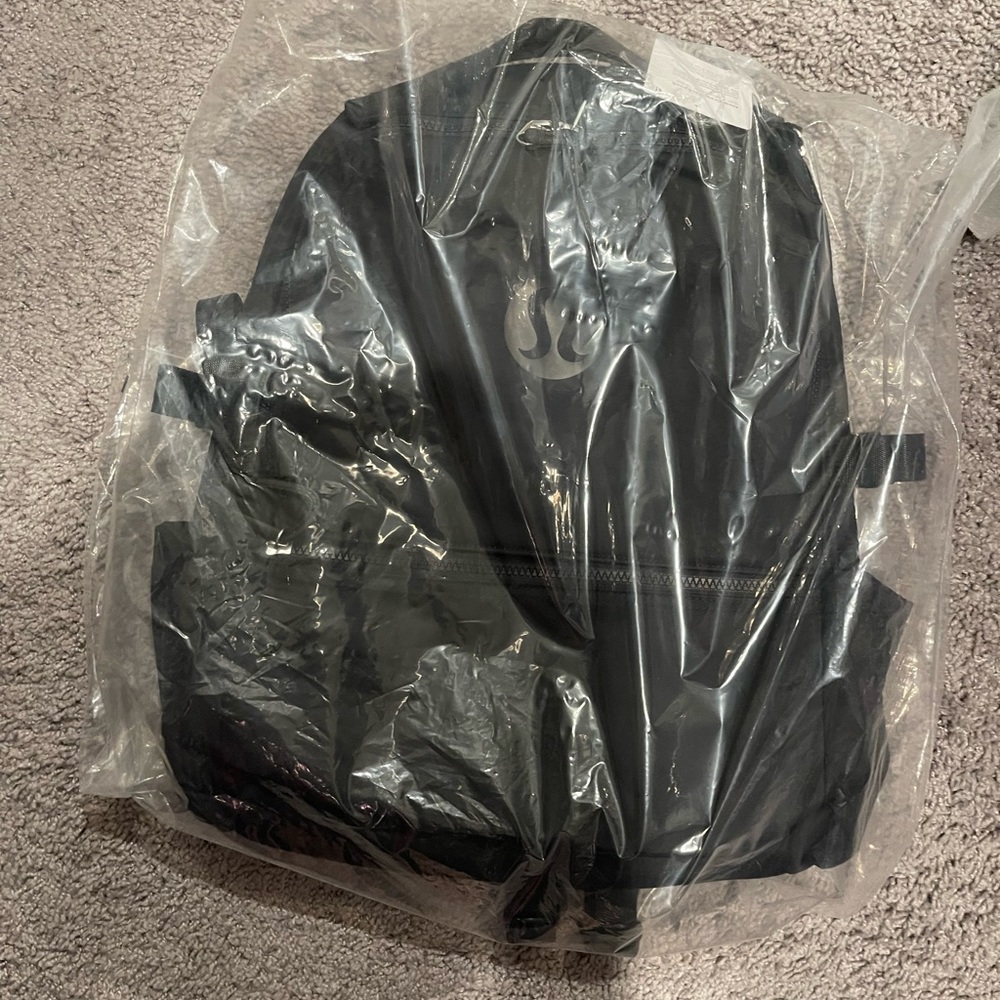 Lululemon New Crew Backpack